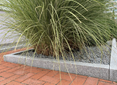 Bordure de pelouse Granit 4 Granit Classico Herbe du jardin avant