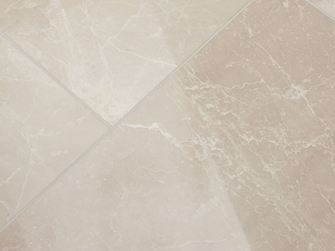 Marmor-Fliesen Burdur Cream, Detailaufnahme einer Fuge