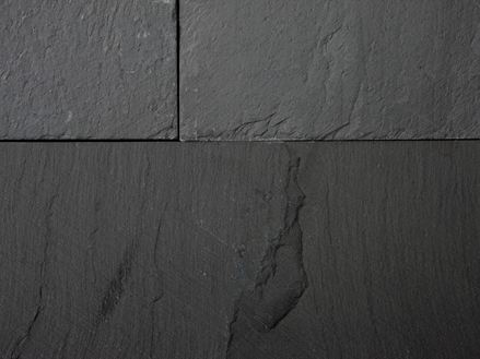 Schiefer-Platten Black Rustic: Nahaufnahme der Kanten
